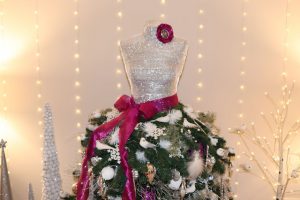 Árbol de Navidad DIY Hecho con Maniquí